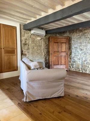 Maison en pierre - 74 m² - 4 pièces