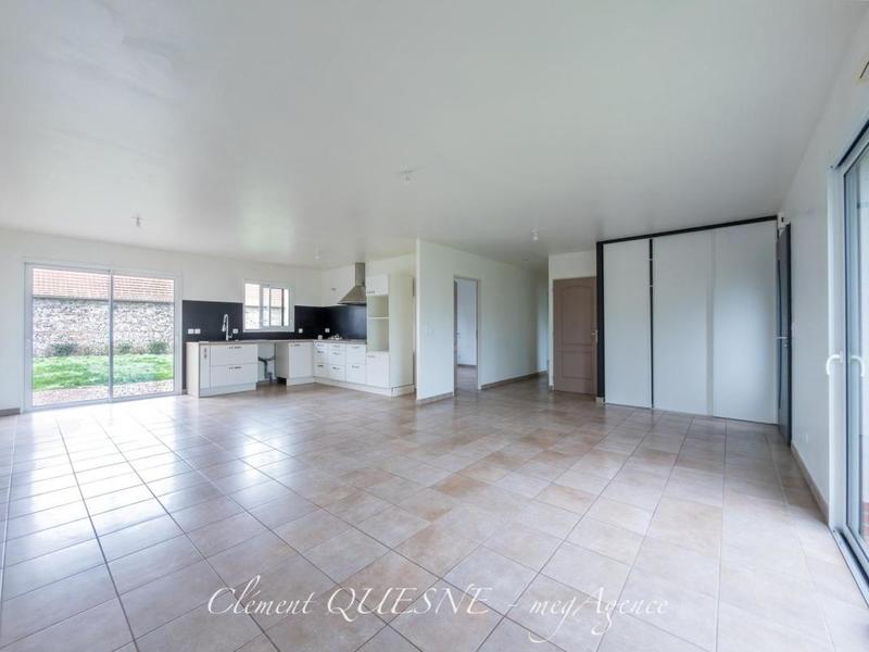 Maison - 91 m² - 5 pièces