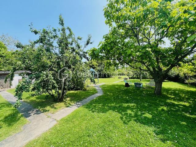 Maison - 136 m² - 5 pièces