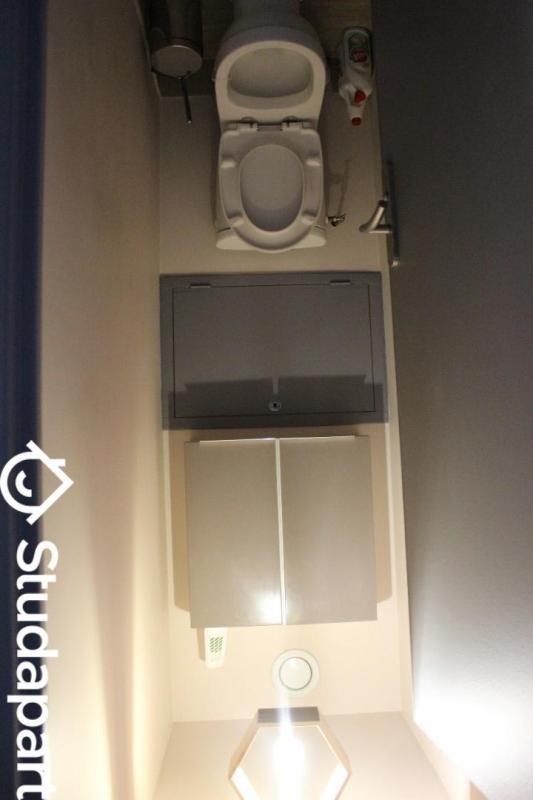 Chambre - 13 m² - 1 pièce