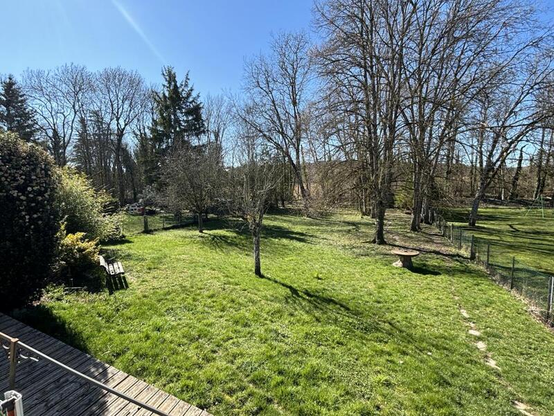 Maison - 145 m² - 7 pièces