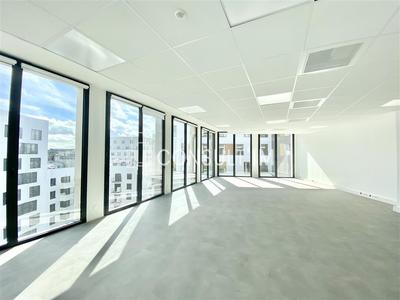 Bureau - 166 m²