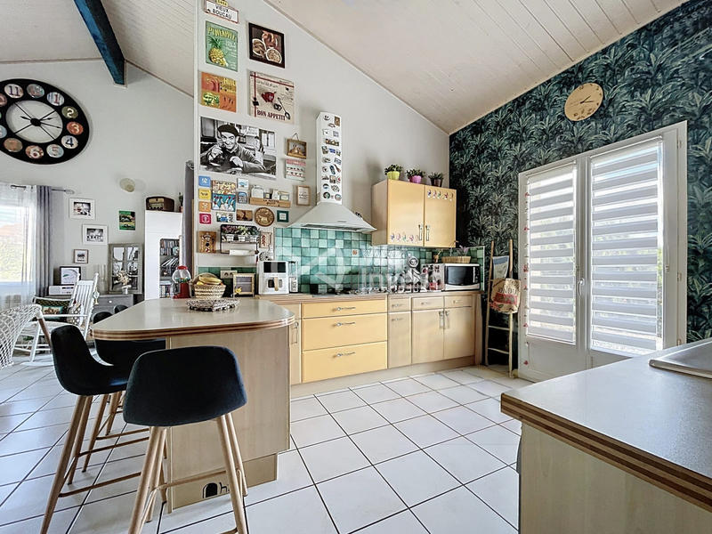 Maison - 104 m² - 4 pièces