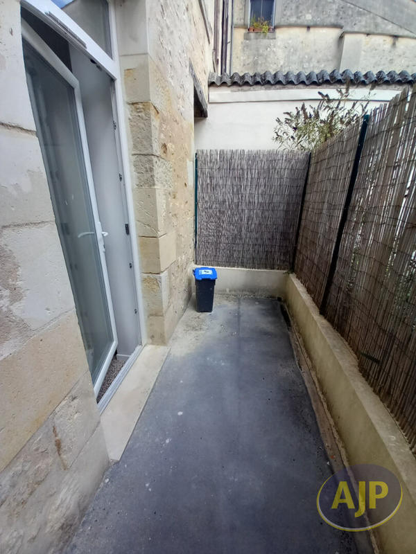 Local commercial - 44 m² - 1 pièce