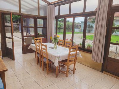 Maison - 230 m² - 6 pièces