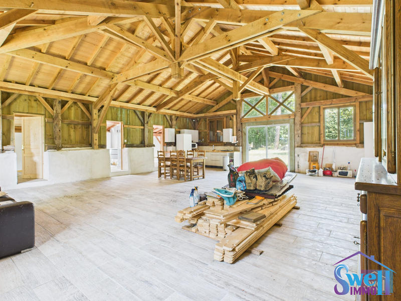 Maison contemporaine - 272 m² - 9 pièces