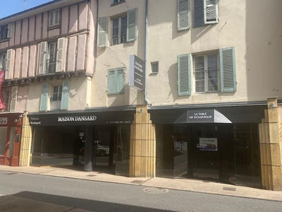 Immeuble - 350 m² - 11 pièces