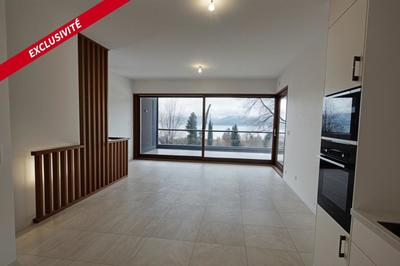 Maison - 111 m² - 4 pièces