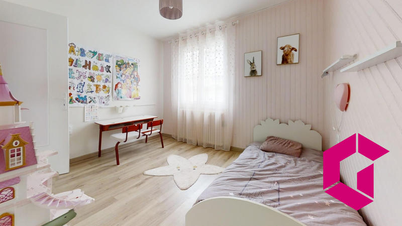 Maison - 140 m² - 4 pièces