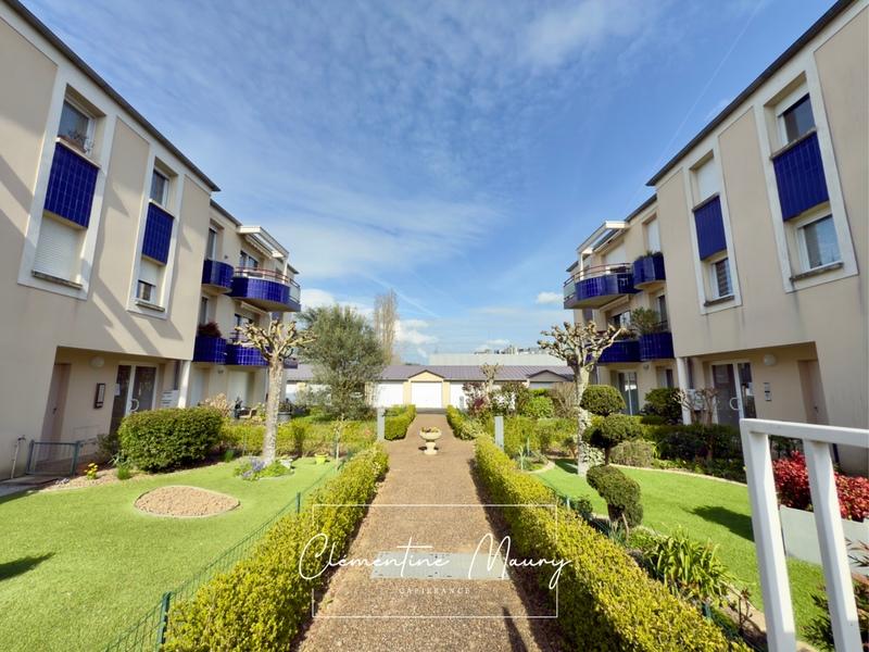 Appartement - 72 m² - 3 pièces