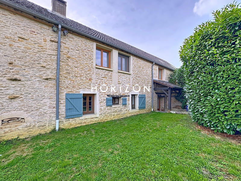 Maison ancienne - 200 m² - 7 pièces