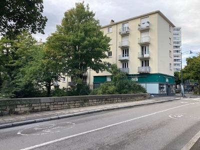 Appartement - 95 m² - 5 pièces