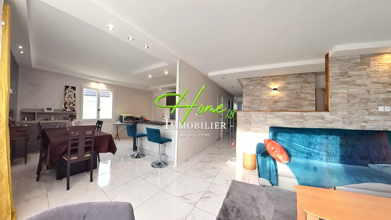 Maison - 95 m² - 5 pièces