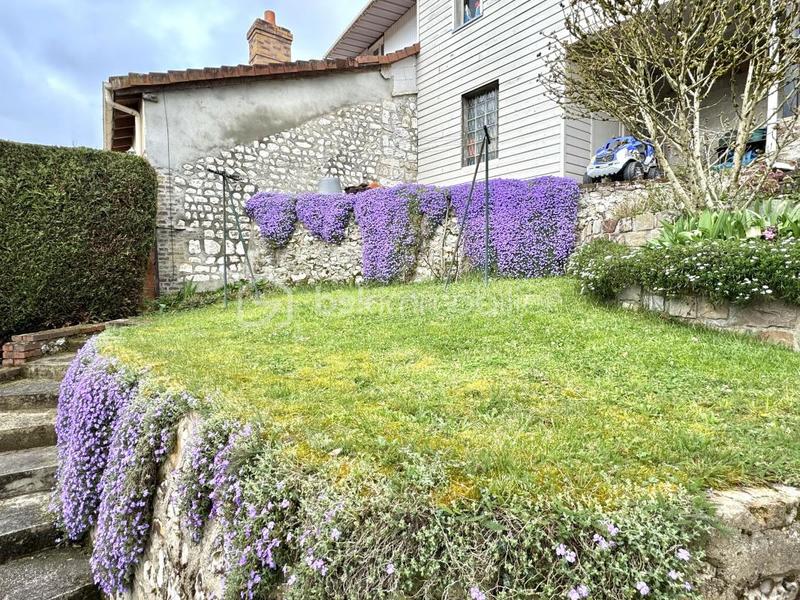 Maison - 140 m² - 8 pièces