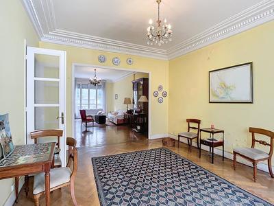 Appartement - 128 m² - 4 pièces