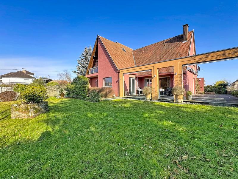 Maison - 174 m² - 7 pièces