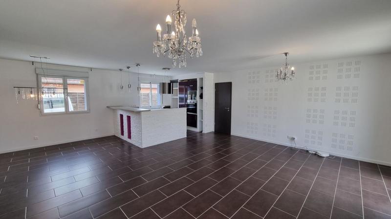 Maison - 137 m² - 5 pièces