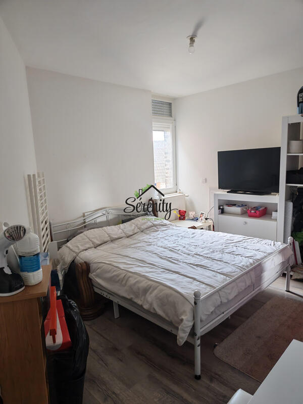 Maison - 80 m² - 5 pièces