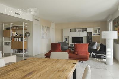 Appartement - 88 m² - 3 pièces