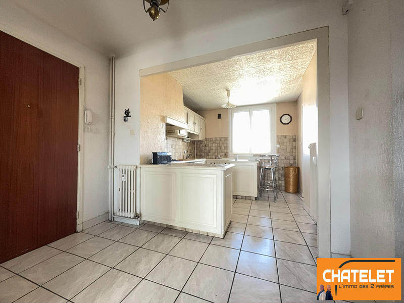 Appartement - 79 m² - 4 pièces