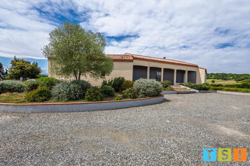 Maison - 200 m² - 5 pièces