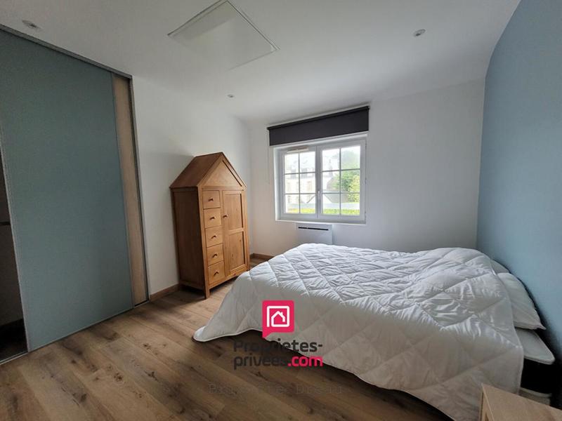 Maison - 96 m² - 5 pièces