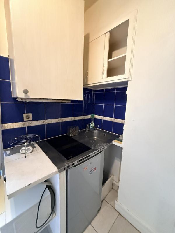 Studio - 14 m² - 1 pièce