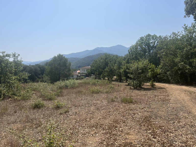 Terrain de loisirs - 10 100 m²