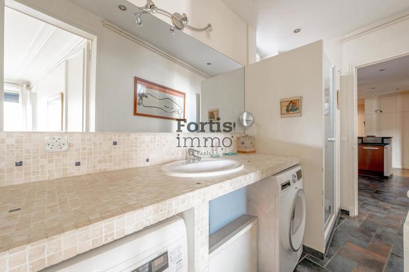 Appartement - 85 m² - 3 pièces