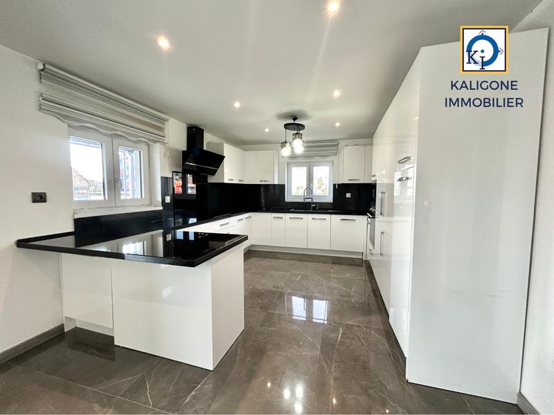 Maison - 150 m² - 6 pièces