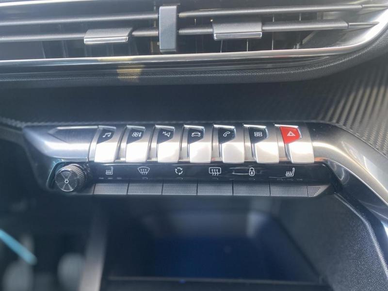 Peugeot 3008 II 1.2 Puretech 130 s&amp;S Active