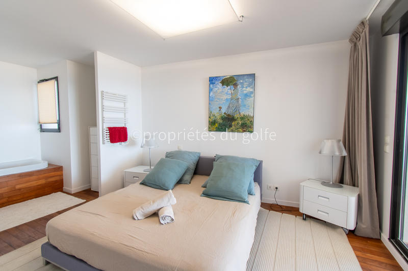 Appartement - 143 m² - 5 pièces