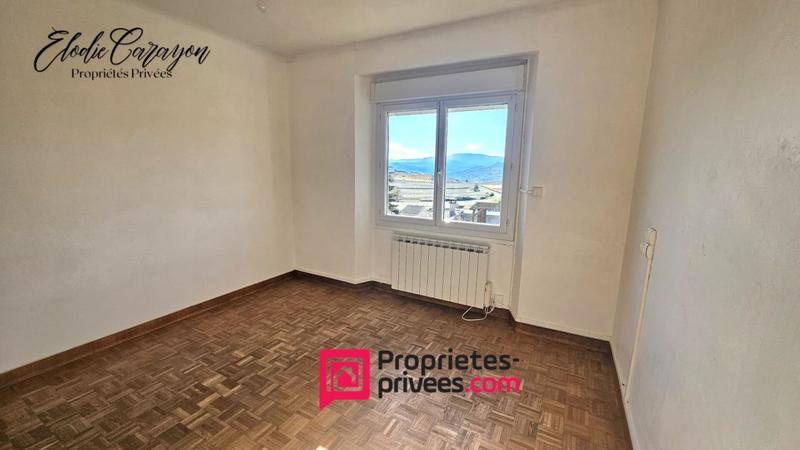 Maison - 121 m² - 7 pièces