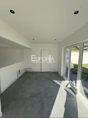 Maison - 130 m² - 4 pièces