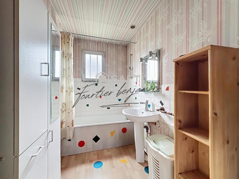 Maison - 75 m² - 3 pièces