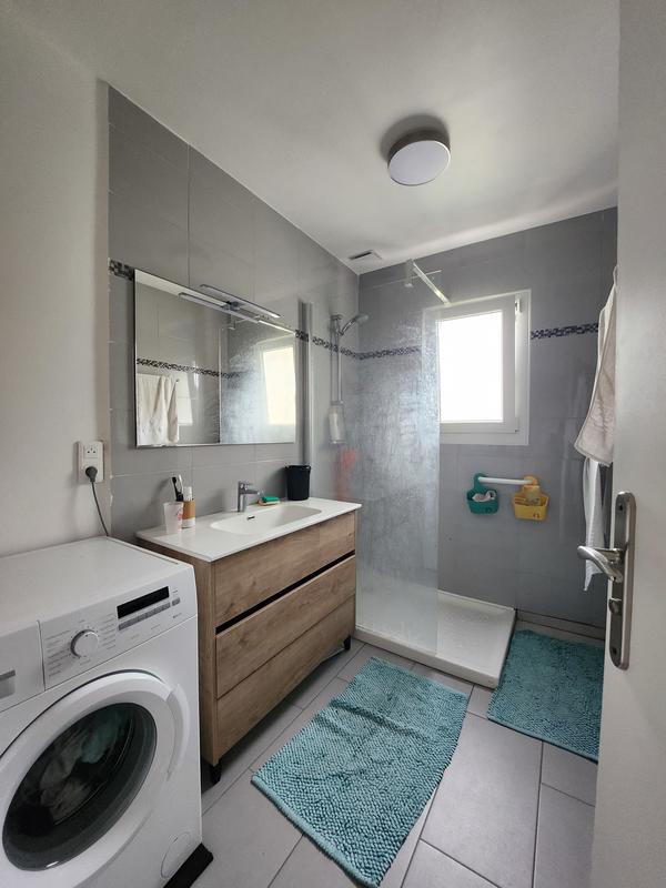 Maison - 101 m² - 5 pièces