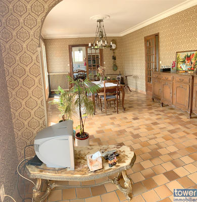 Maison - 146 m² - 7 pièces