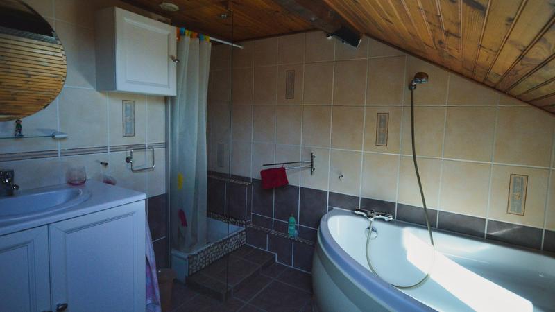 Appartement - 102 m² - 4 pièces