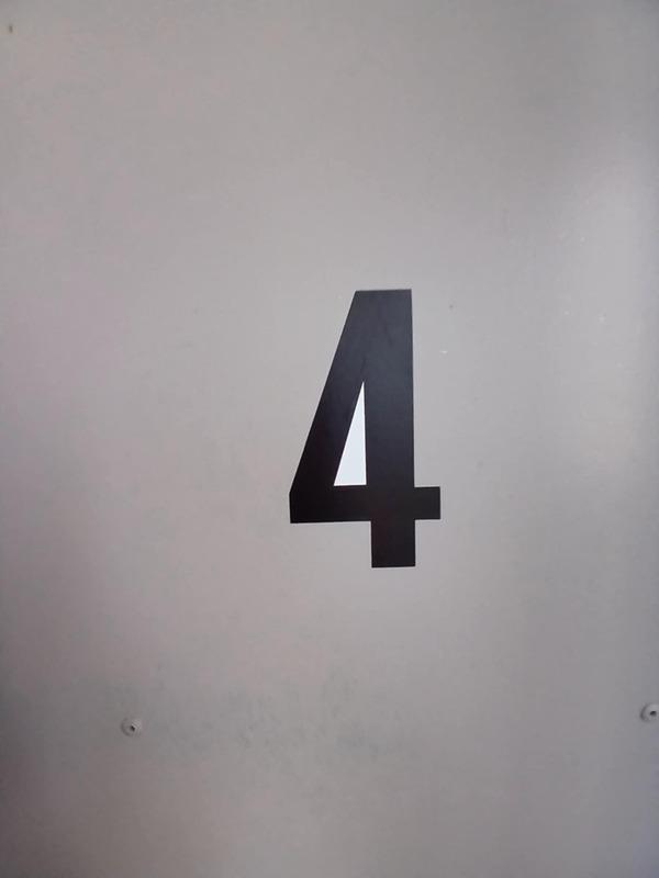 Immeuble - 218 m² - 14 pièces