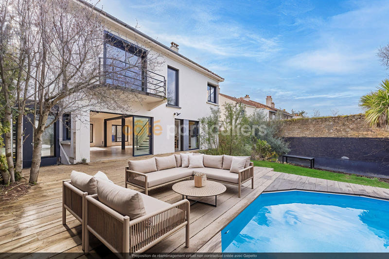 Maison - 170 m² - 7 pièces