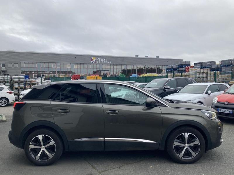 Peugeot 3008 Allure 1.2l 130 Ch - Entretien Peugeot Garantie 6 Mois