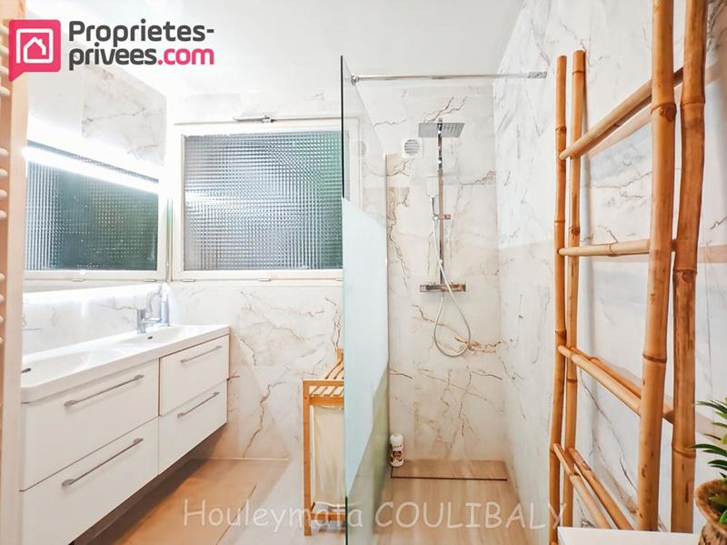 Maison - 156 m² - 6 pièces