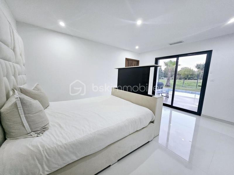 Maison - 160 m² - 5 pièces