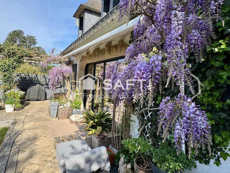 Maison - 185 m² - 7 pièces