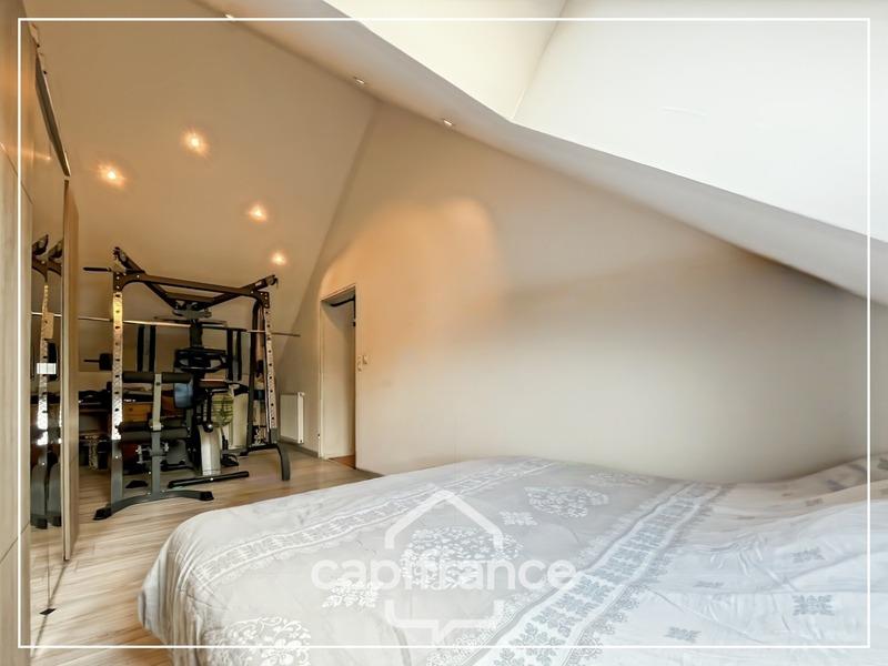 Maison - 98 m² - 5 pièces