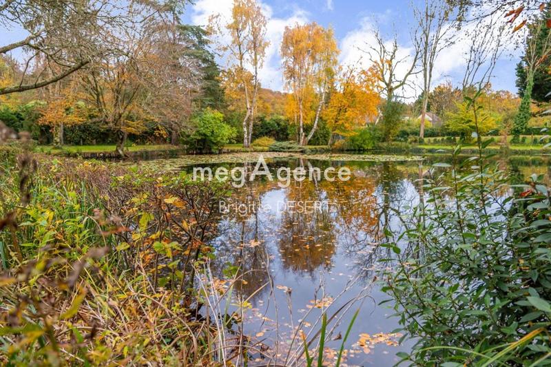 Maison - 206 m² - 8 pièces