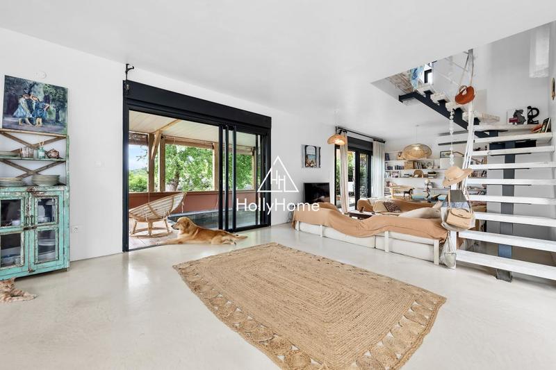 Maison ancienne - 141 m² - 4 pièces