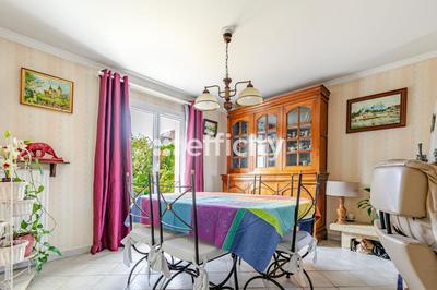 Pavillon - 117 m² - 6 pièces