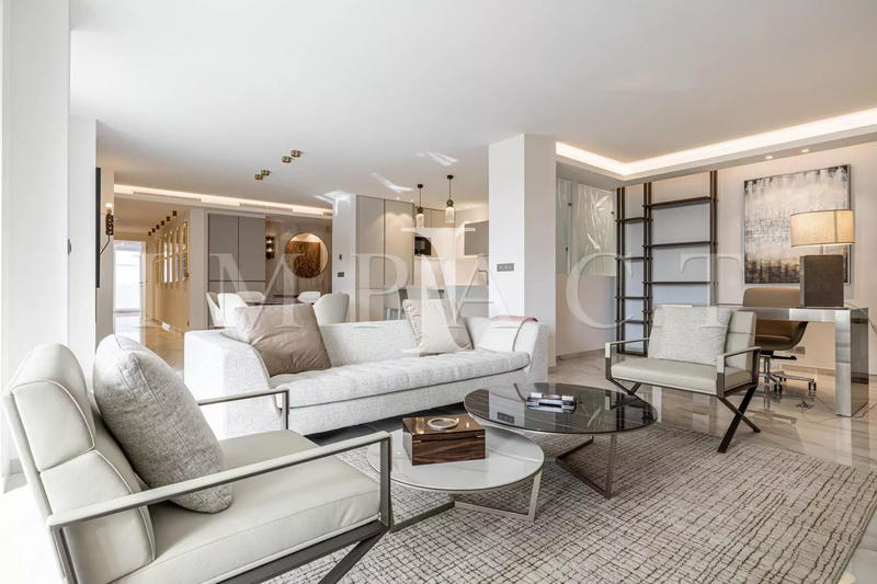 Appartement - 127 m² - 3 pièces