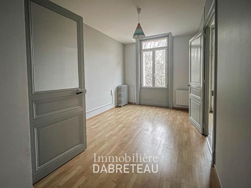 Appartement - 131 m² - 4 pièces